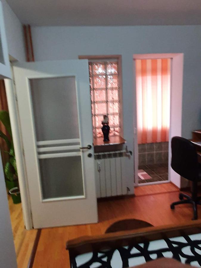 Apartament Cu Regim Hotelier In Dr.Tr. Severin Drobeta Turnu Severin Luaran gambar